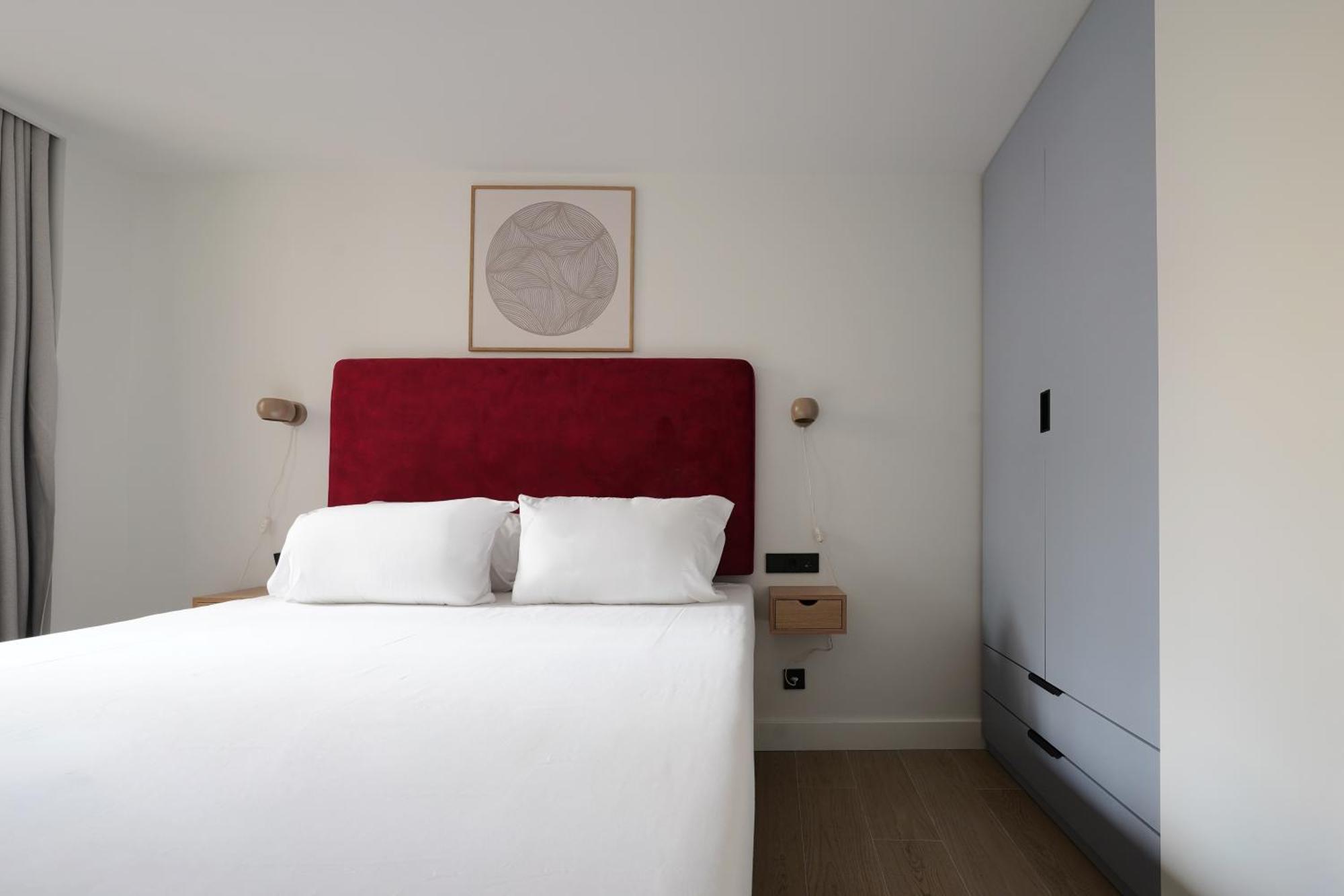 Numa Madrid Sol Aparthotel Exterior photo